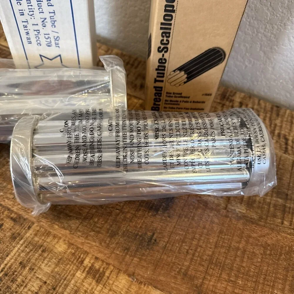 Pampered Chef Valtrompia Bread Tube Set Star & Scalloped Baking Shapes